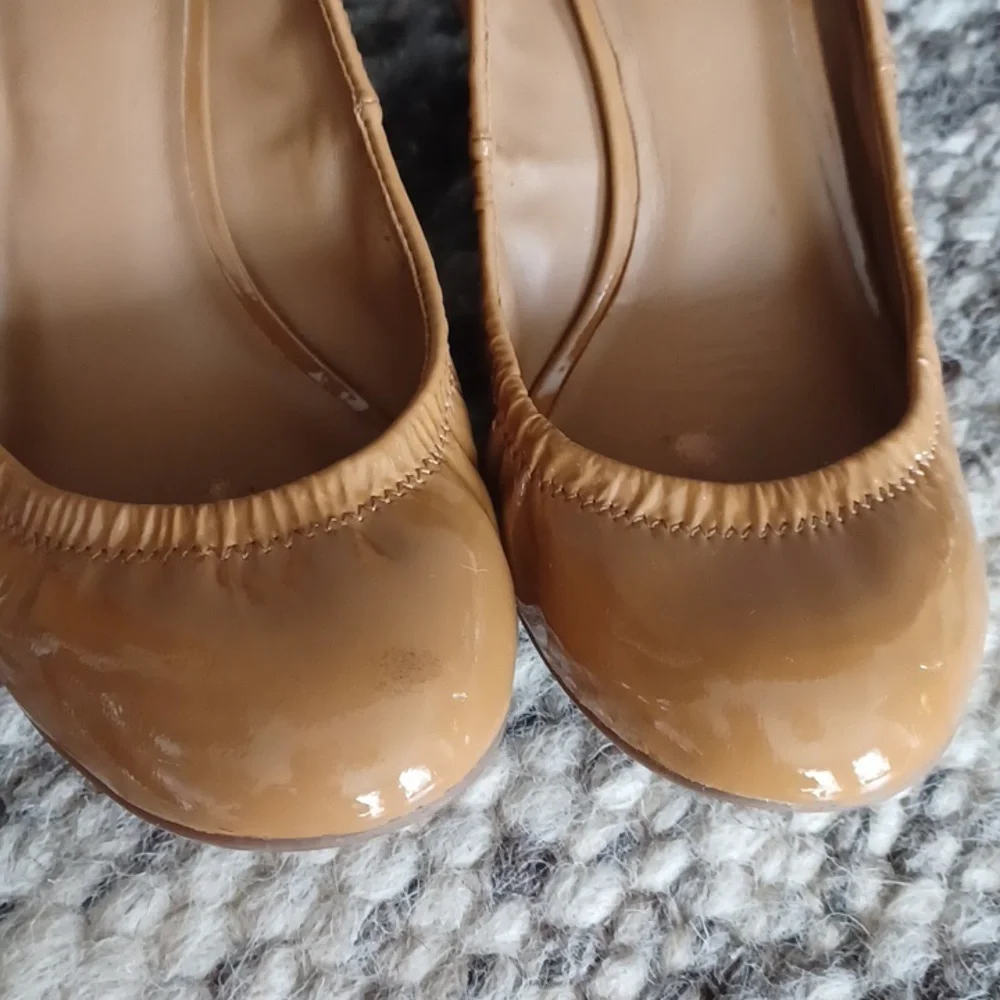 Tory Burch wedges